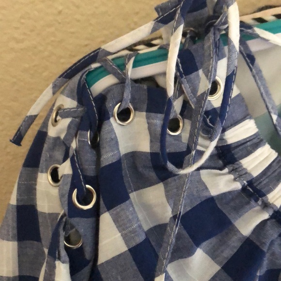 Plaid blouse - Picture 2 of 5